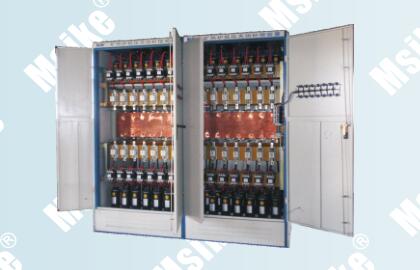 Submerged arc furnace low voltage reactive power compensation system